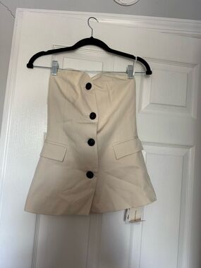 Commense Cream Strapless Button-Front Top with Flap Pockets